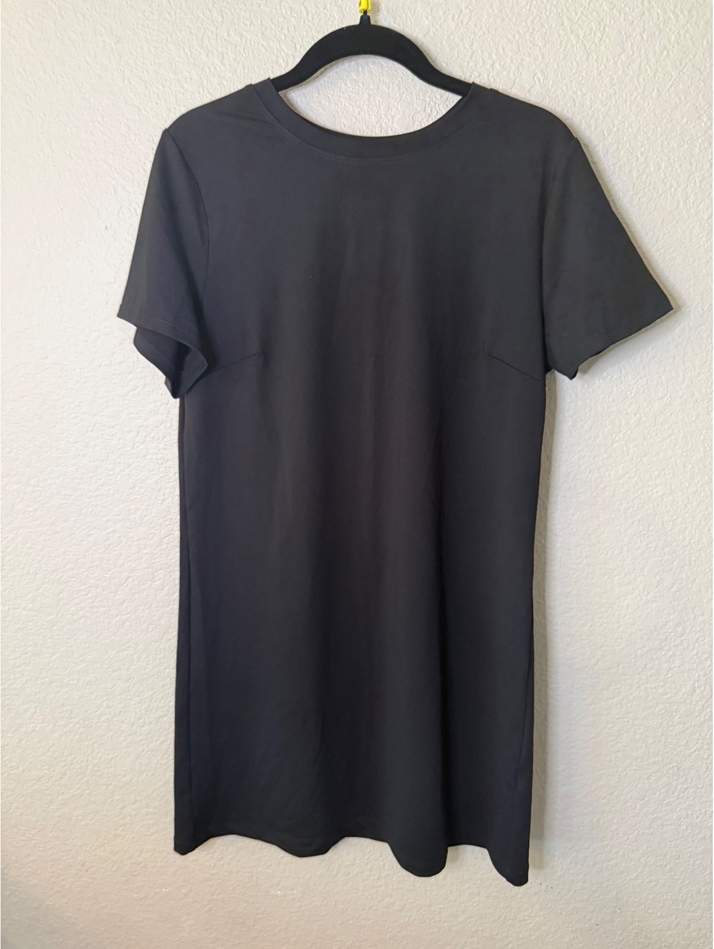 Halara Medium Black T Shirt Dress with separate pocket Shorts